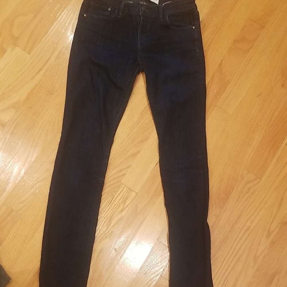 Abercrombie & Fitch Women's Dark Blue Skinny Jeans
